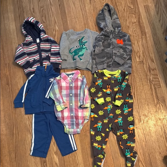 Colorful Baby Clothing Set - Picture 1 of 13